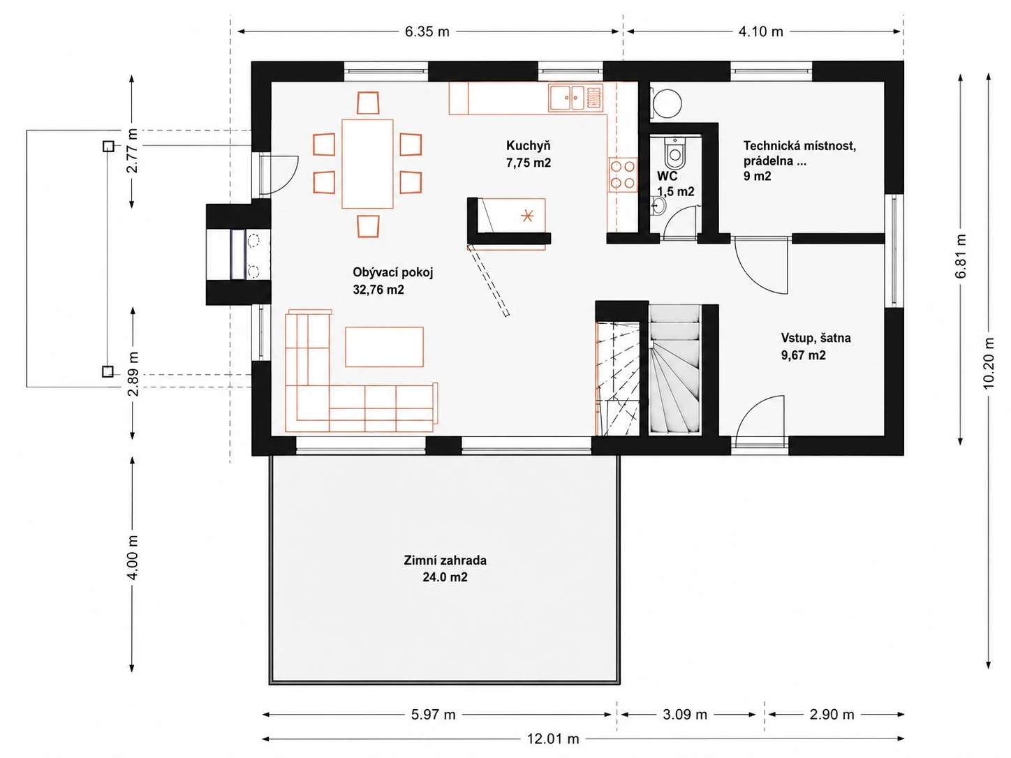Půdorys přízemí: obývací pokoj 32,76 m², kuchyně 7,75 m², zádveří/vstup 9,67 m², technická místnost 9 m², WC 1,5 m², zimní zahrada 24 m².